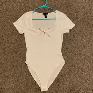 White square neck bodysuit